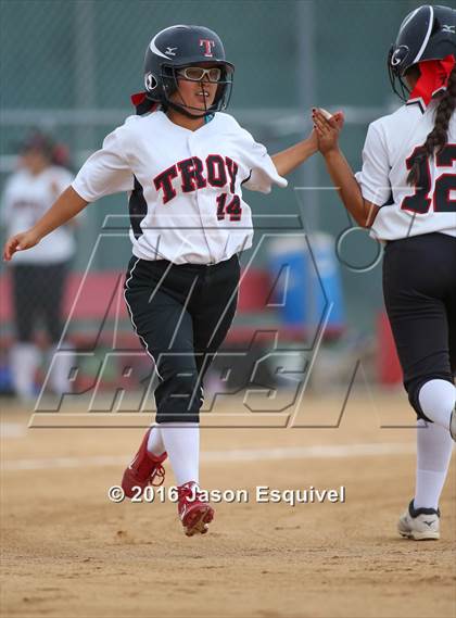Thumbnail 2 in Troy vs Sonora  photogallery.