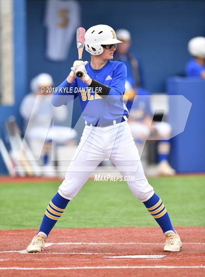 Thumbnail 1 in Archer City vs Bland (UIL 2A Region 2 Area Round) photogallery.