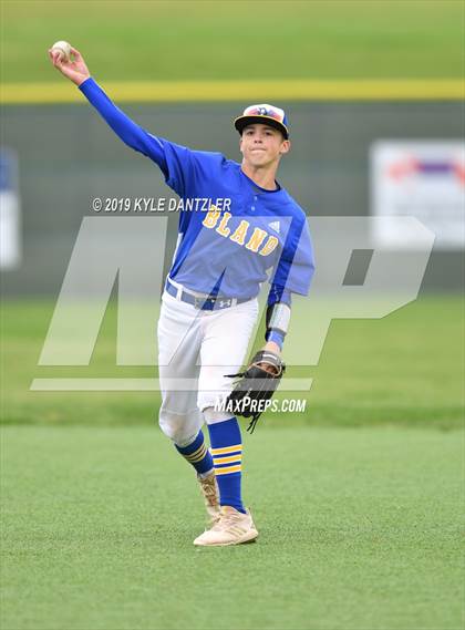 Thumbnail 3 in Archer City vs Bland (UIL 2A Region 2 Area Round) photogallery.
