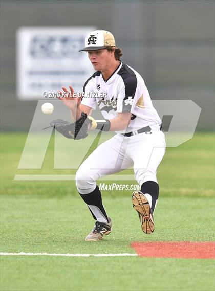 Thumbnail 1 in Archer City vs Bland (UIL 2A Region 2 Area Round) photogallery.