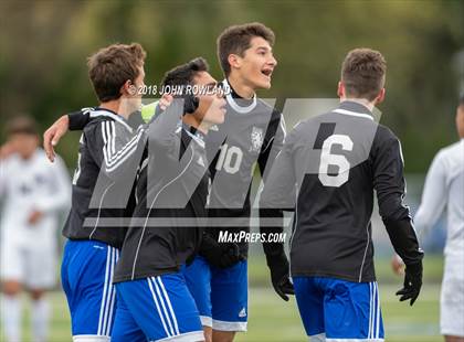 Thumbnail 1 in Lake Zurich vs. Round Lake (IHSA 3A Regional Final) photogallery.