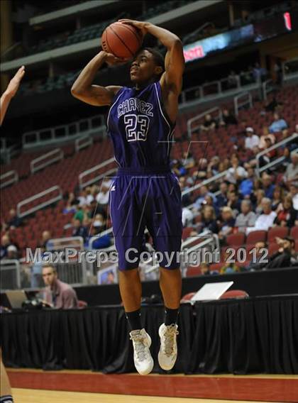 Thumbnail 2 in Chavez vs. Pinnacle (AIA D1 Semifinals) photogallery.