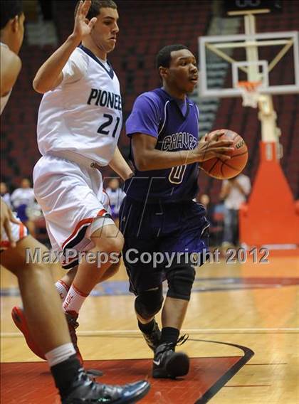 Thumbnail 1 in Chavez vs. Pinnacle (AIA D1 Semifinals) photogallery.