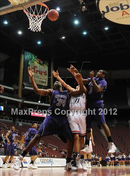 Thumbnail 3 in Chavez vs. Pinnacle (AIA D1 Semifinals) photogallery.