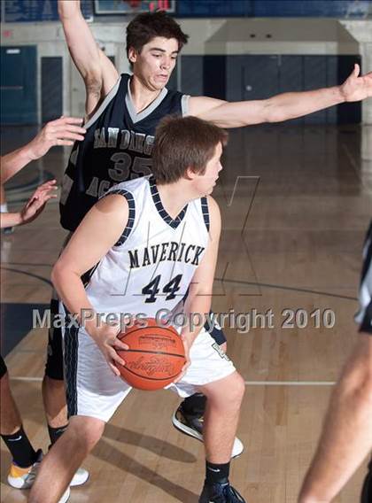 Thumbnail 2 in San Dieguito Academy vs La Costa Canyon (NC Classic) photogallery.