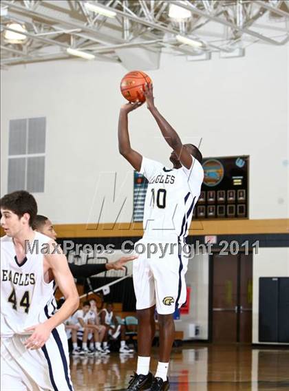 Thumbnail 1 in Fort Bend Bush v Second Baptist (McDonald's Texas Invitational) photogallery.