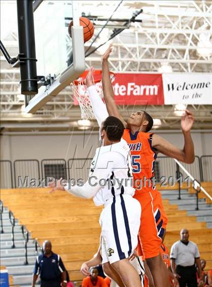 Thumbnail 2 in Fort Bend Bush v Second Baptist (McDonald's Texas Invitational) photogallery.