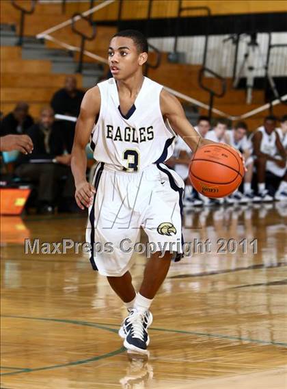 Thumbnail 2 in Fort Bend Bush v Second Baptist (McDonald's Texas Invitational) photogallery.