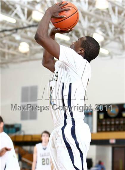 Thumbnail 2 in Fort Bend Bush v Second Baptist (McDonald's Texas Invitational) photogallery.