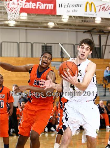 Thumbnail 3 in Fort Bend Bush v Second Baptist (McDonald's Texas Invitational) photogallery.