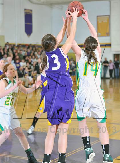 Thumbnail 3 in Eau Claire Immanuel Lutheran @ Clayton (WIAA D5 Regional Final) photogallery.