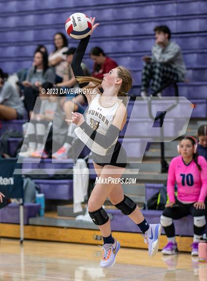 Thumbnail 2 in Timpanogos vs. Westlake (Riverton Fall Classic) photogallery.