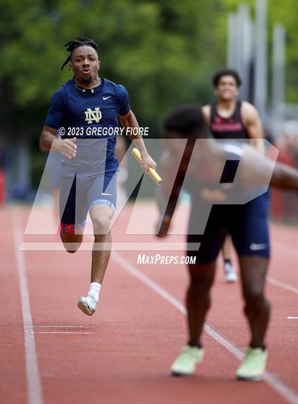 Thumbnail 1 in Notre Dame (SO) @ Harvard-Westlake photogallery.