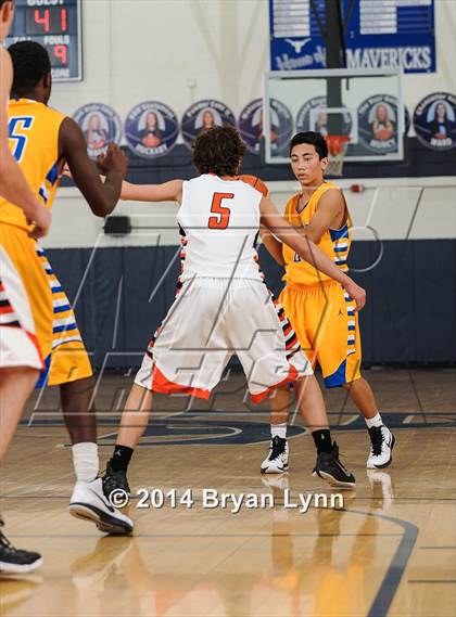 Thumbnail 2 in Lenoir City vs. Sweetwater photogallery.