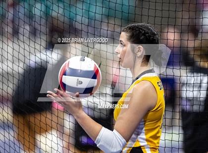 Thumbnail 3 in Sargent vs. Hi-Plains (CHSAA 1A First Round) photogallery.