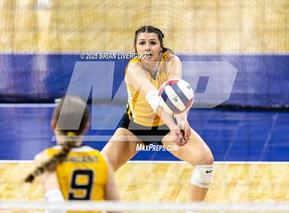 Thumbnail 2 in Sargent vs. Hi-Plains (CHSAA 1A First Round) photogallery.