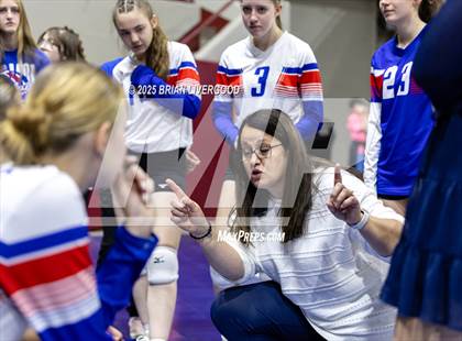 Thumbnail 2 in Sargent vs. Hi-Plains (CHSAA 1A First Round) photogallery.