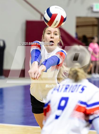 Thumbnail 2 in Sargent vs. Hi-Plains (CHSAA 1A First Round) photogallery.