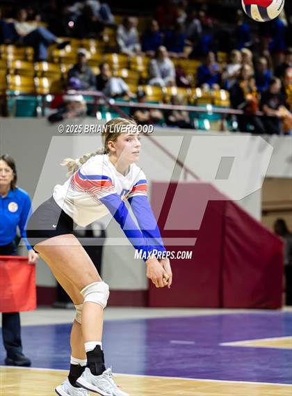 Thumbnail 1 in Sargent vs. Hi-Plains (CHSAA 1A First Round) photogallery.