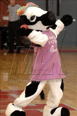 Thumbnail 3 in La Quinta vs Ocean View (Nike Extravaganza) photogallery.