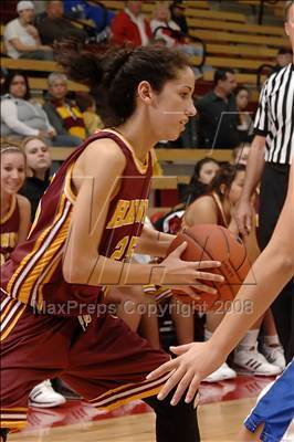 Thumbnail 2 in La Quinta vs Ocean View (Nike Extravaganza) photogallery.