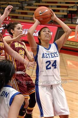Thumbnail 3 in La Quinta vs Ocean View (Nike Extravaganza) photogallery.