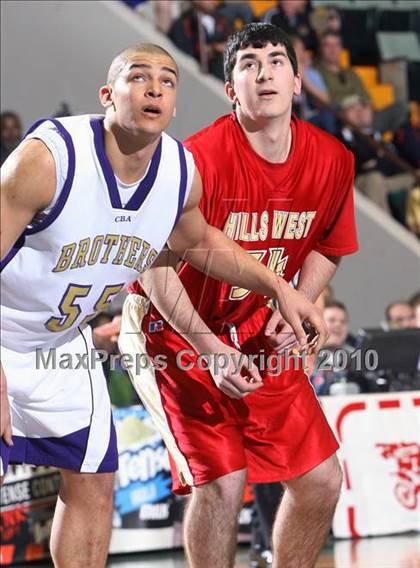 Thumbnail 2 in Half Hollow Hills West vs. Christian Brothers (NYSPHSAA Class AA Final) photogallery.