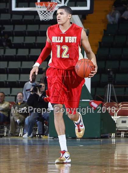 Thumbnail 3 in Half Hollow Hills West vs. Christian Brothers (NYSPHSAA Class AA Final) photogallery.