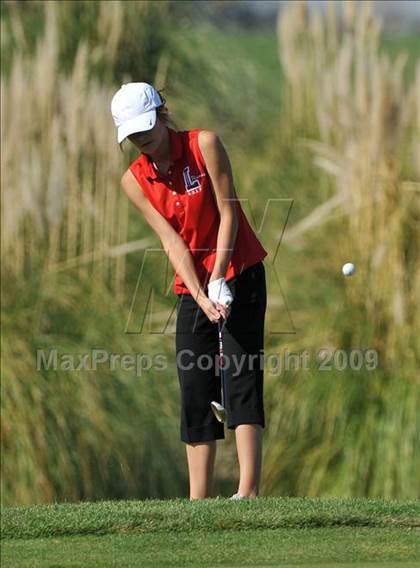 Thumbnail 2 in CIF SJS Masters Championship photogallery.
