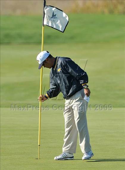 Thumbnail 3 in CIF SJS Masters Championship photogallery.