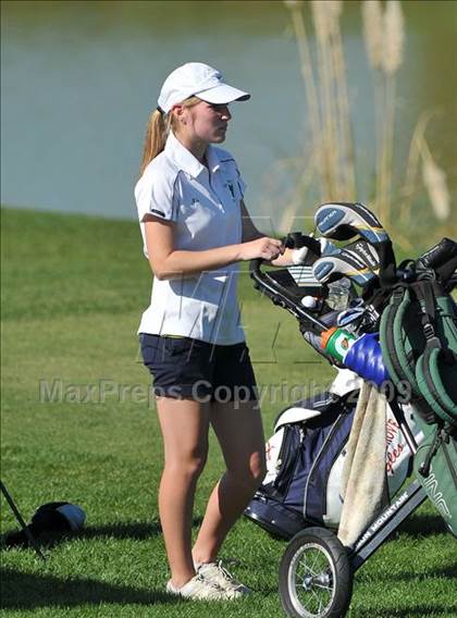 Thumbnail 3 in CIF SJS Masters Championship photogallery.