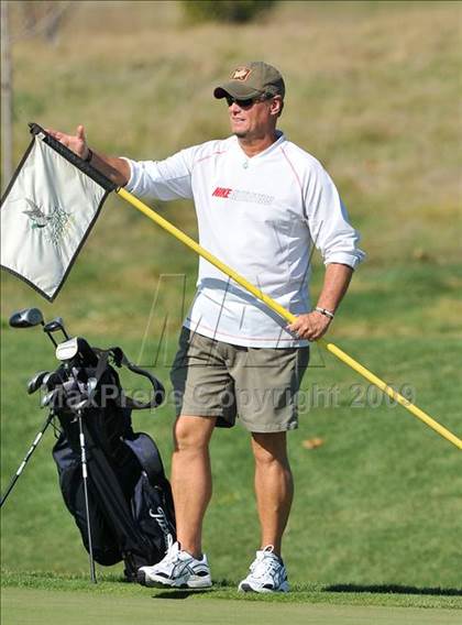Thumbnail 2 in CIF SJS Masters Championship photogallery.