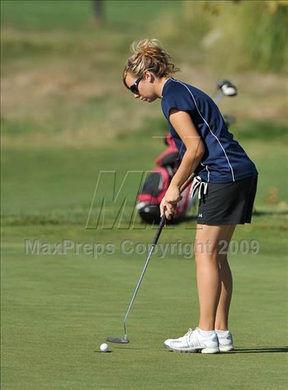 Thumbnail 2 in CIF SJS Masters Championship photogallery.
