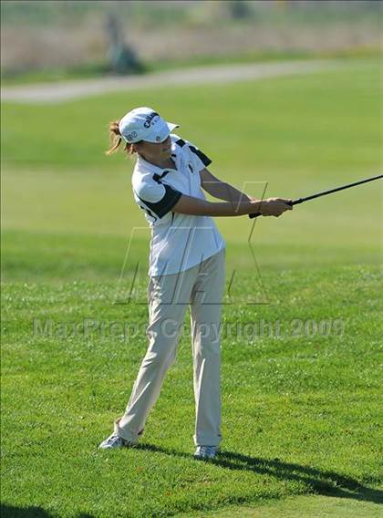 Thumbnail 2 in CIF SJS Masters Championship photogallery.