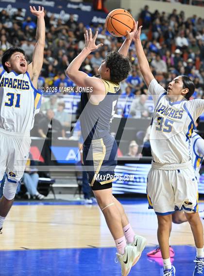 Thumbnail 3 in Fort Thomas vs. St. David (AIA 1A Final) photogallery.