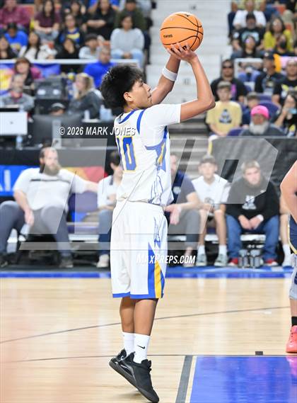 Thumbnail 2 in Fort Thomas vs. St. David (AIA 1A Final) photogallery.