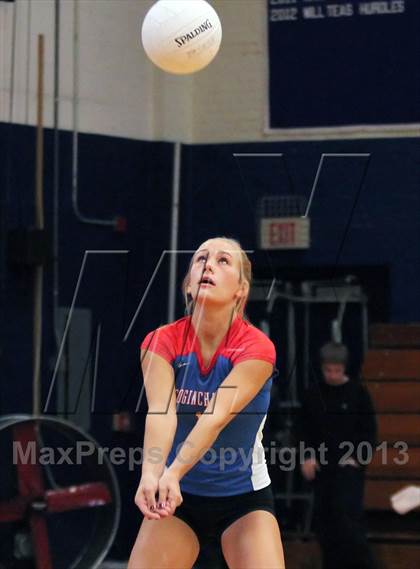 Thumbnail 2 in Coginchaug Regional @ Morgan photogallery.
