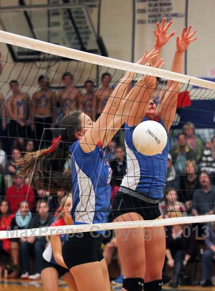 Thumbnail 2 in Coginchaug Regional @ Morgan photogallery.