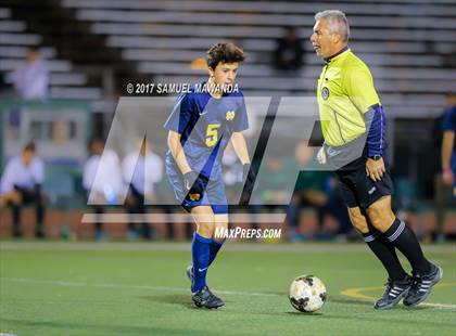 Thumbnail 1 in  Notre Dame (SO) @ Granada Hills Charter  photogallery.