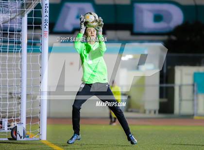 Thumbnail 1 in  Notre Dame (SO) @ Granada Hills Charter  photogallery.