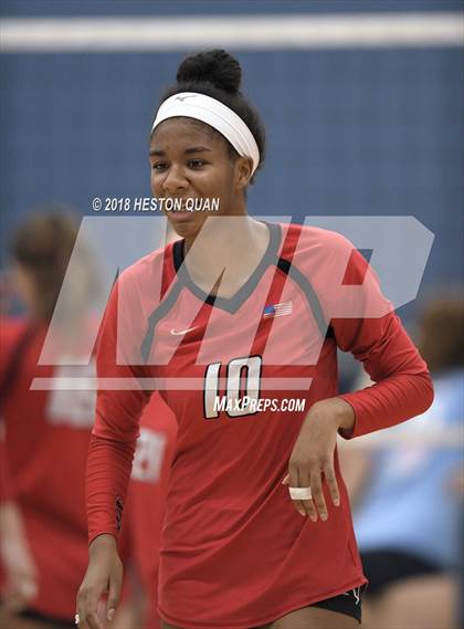 Thumbnail 1 in Palos Verdes @ Corona del Mar (CIF-SS D2 Playoff) photogallery.