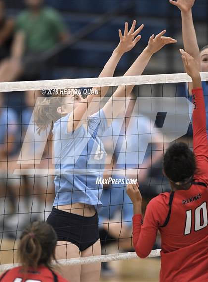 Thumbnail 1 in Palos Verdes @ Corona del Mar (CIF-SS D2 Playoff) photogallery.