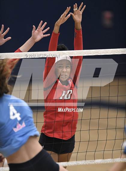 Thumbnail 1 in Palos Verdes @ Corona del Mar (CIF-SS D2 Playoff) photogallery.