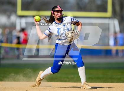 Thumbnail 3 in Mepham @ Calhoun photogallery.
