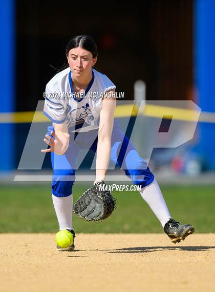 Thumbnail 3 in Mepham @ Calhoun photogallery.