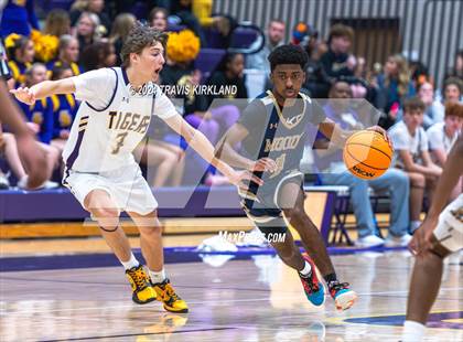 Thumbnail 3 in Moody @ Springville photogallery.