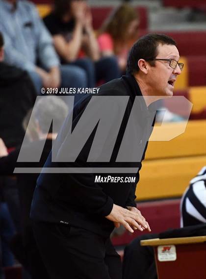Thumbnail 1 in Calvary Chapel Christian vs Lincoln County (NIAA 2A Final) photogallery.