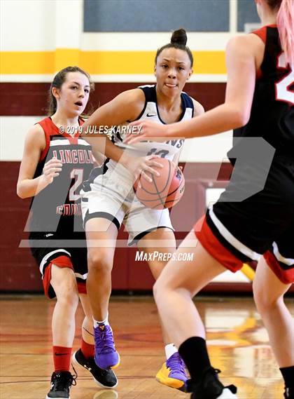 Thumbnail 2 in Calvary Chapel Christian vs Lincoln County (NIAA 2A Final) photogallery.
