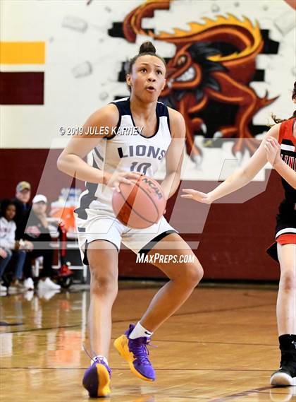 Thumbnail 2 in Calvary Chapel Christian vs Lincoln County (NIAA 2A Final) photogallery.