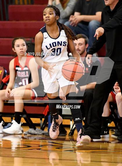 Thumbnail 1 in Calvary Chapel Christian vs Lincoln County (NIAA 2A Final) photogallery.